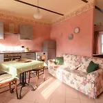 Apartment Alba Morus La Morra